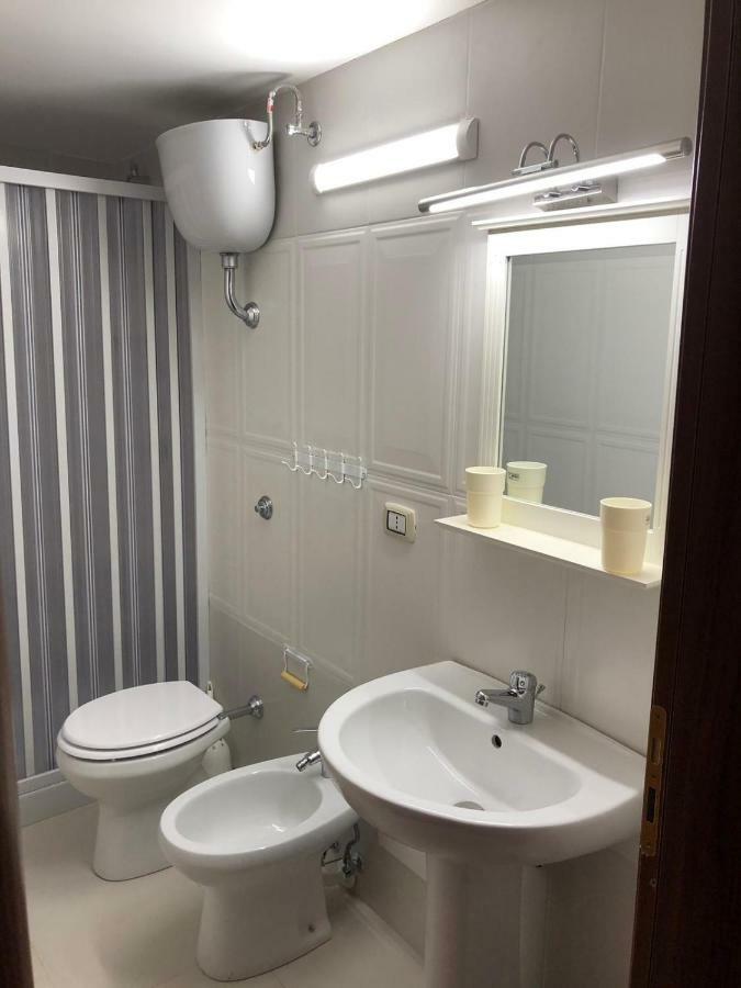Athmosfera Nova 18 Hotell Neapel Exteriör bild