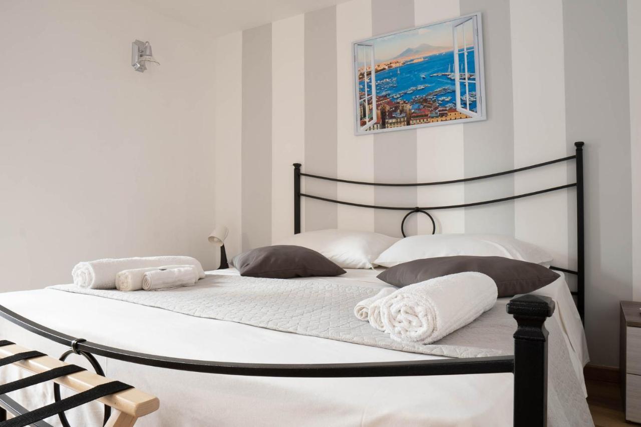 Athmosfera Nova 18 Hotell Neapel Exteriör bild