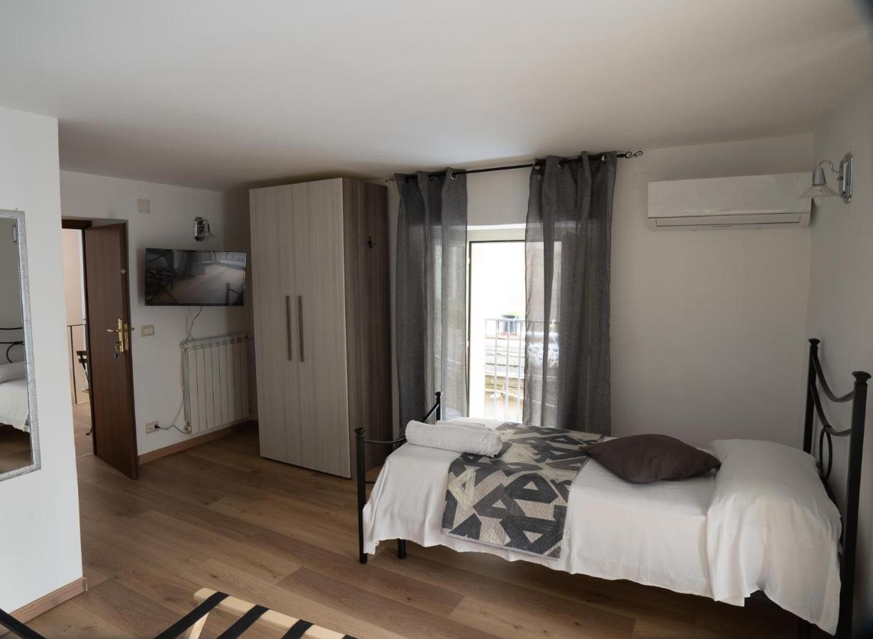 Athmosfera Nova 18 Hotell Neapel Exteriör bild